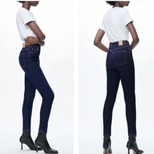 ZARA HIGH RISE DARK WASH SKINNY JEANS